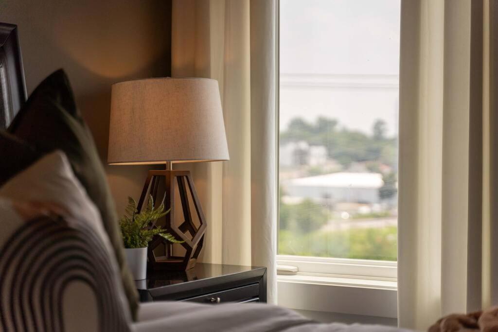 Holiday home Perfectly Located-walk To Bars- Close To Broadway