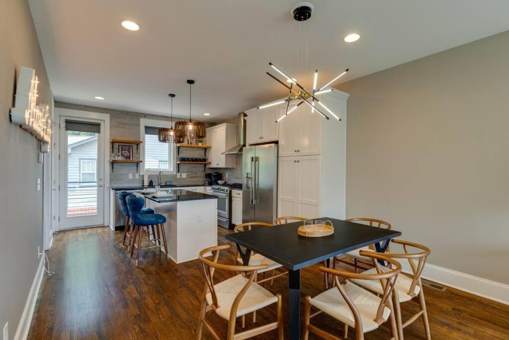 Perfectly Located-walk To Bars- Close To Broadway Nashville