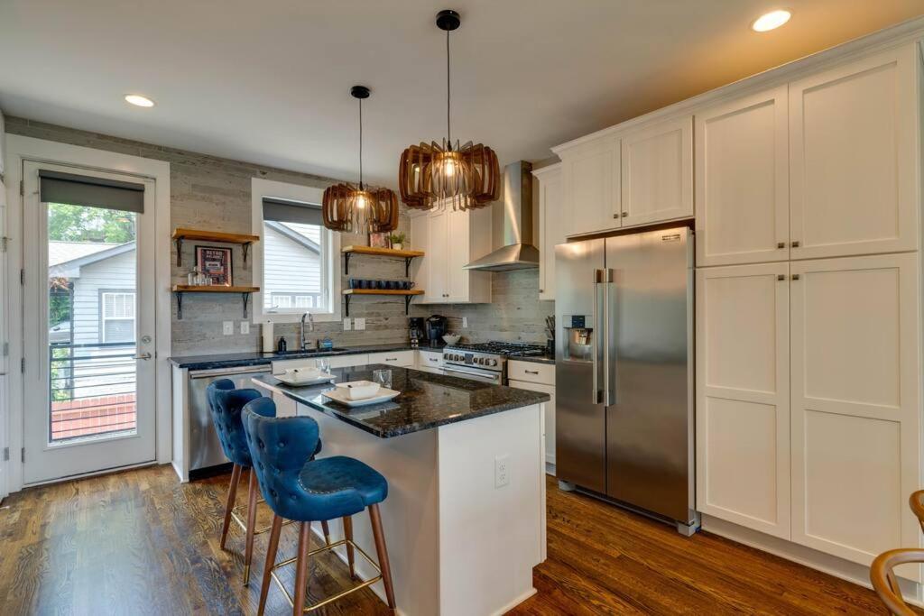 Perfectly Located-walk To Bars- Close To Broadway * Nashville